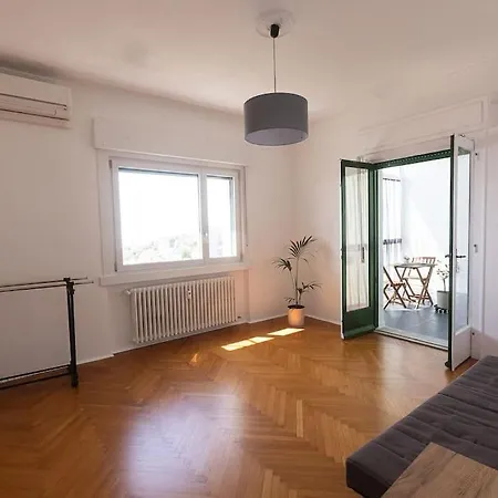 Seaview Panoramic Apartman *